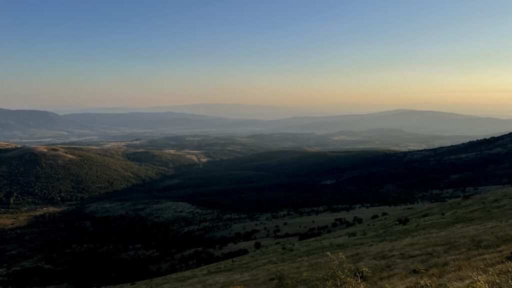 mountains view sunset